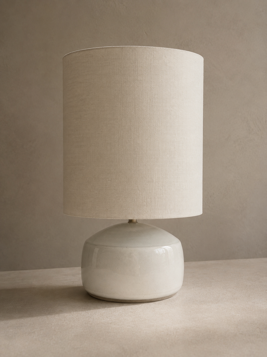 Minimal Ceramic Table Lamp