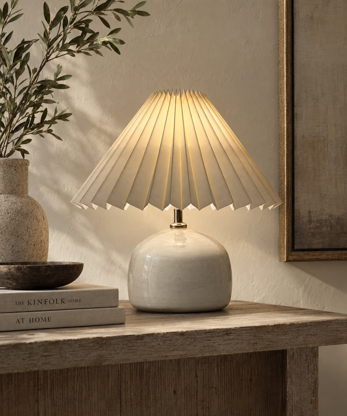 Elegant Pleated Ceramic Table Lamp